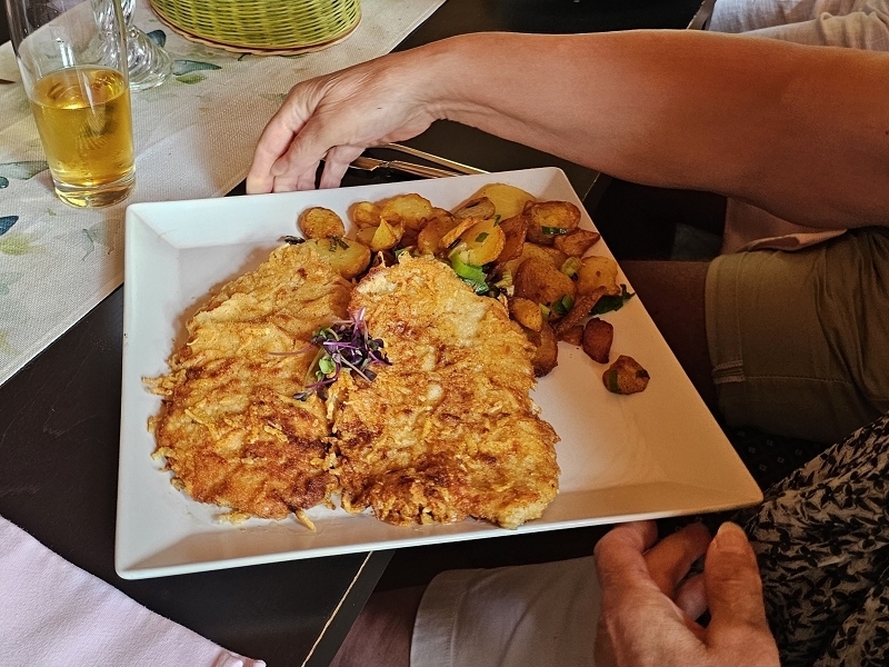 Größer anzeigen...